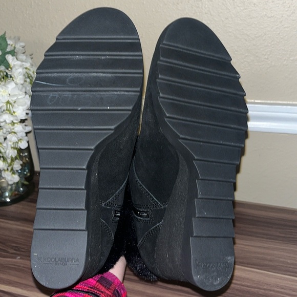 KOOLABURRA ELLADINE BLACK SUEDE FUR WEDGE BOOTS - Picture 9 of 16